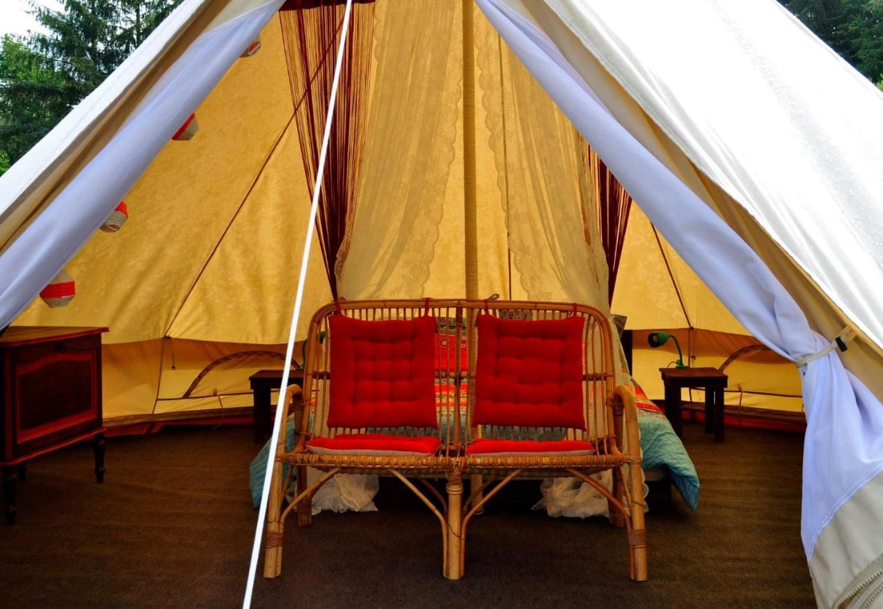 Guillerin Caravan And Glamping Sornac Exterior foto