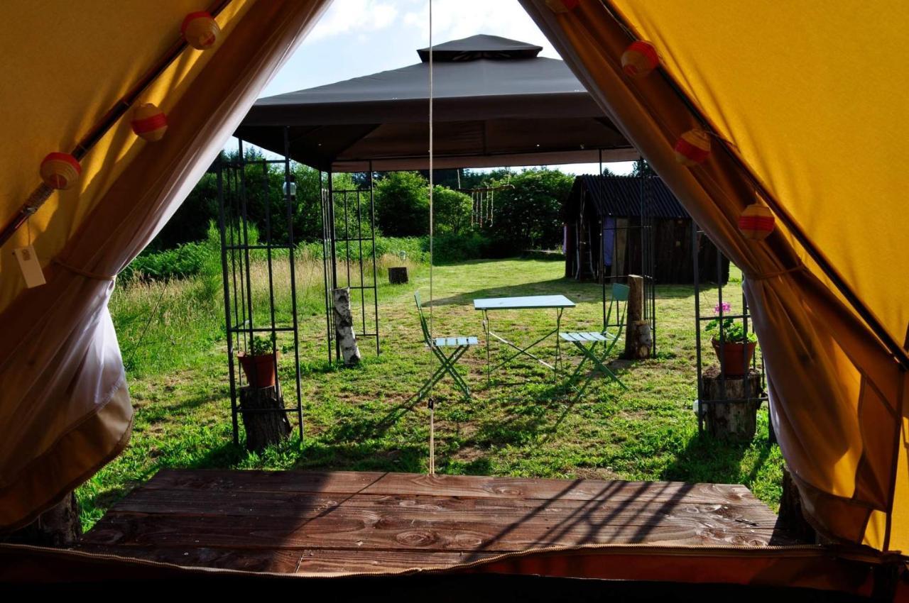 Guillerin Caravan And Glamping Sornac Exterior foto